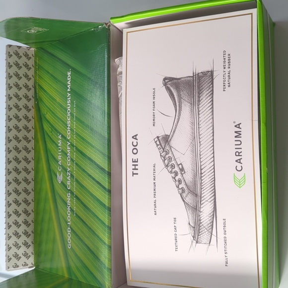 Cariuma (Off-White Canvas/White Sole) 10.5M/12W - Picture 6 of 8